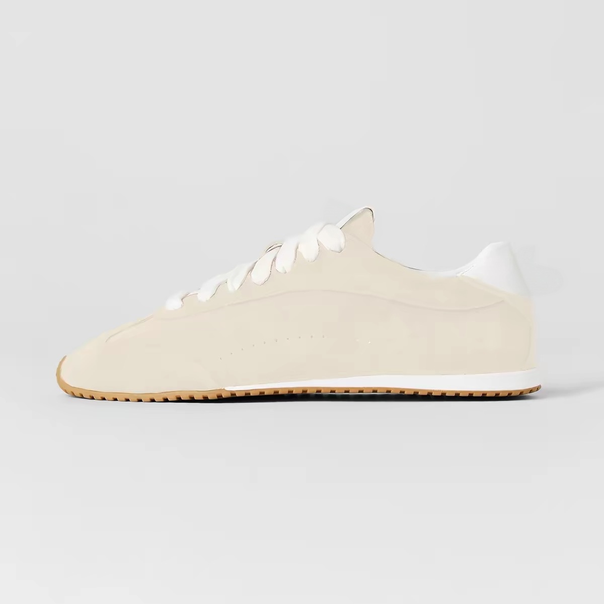 Damskie sneakersy na platformi – Table Tennis Men recenzja i cena
